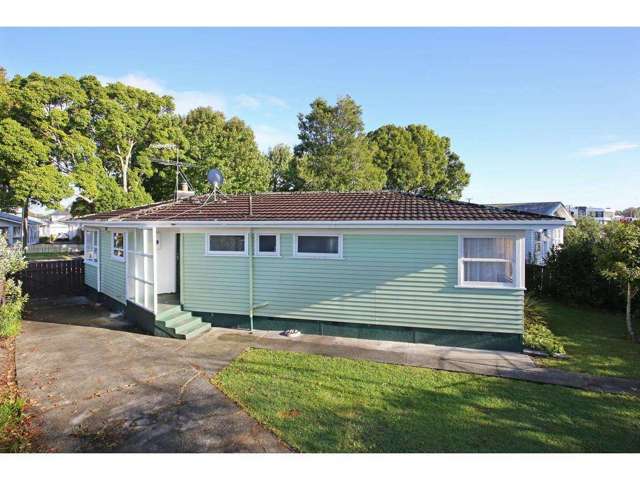 Family home in the heart of Pakuranga