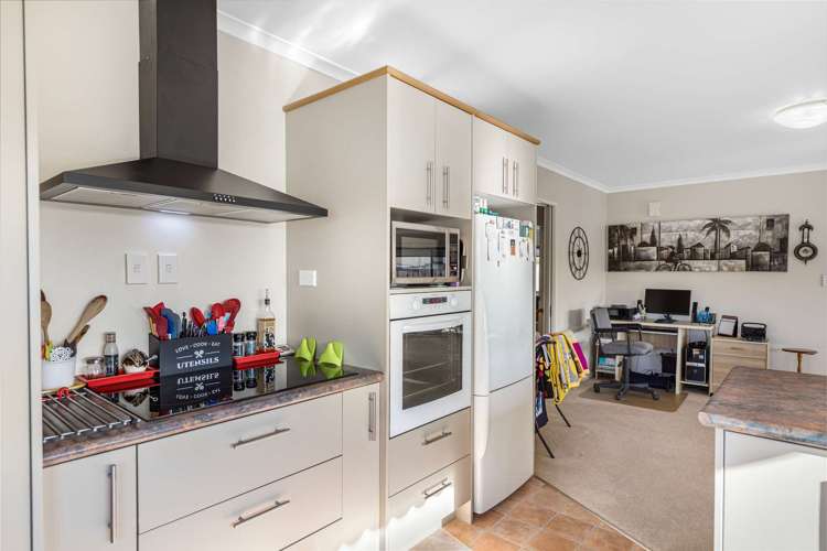 3 Russell Street Marton_7