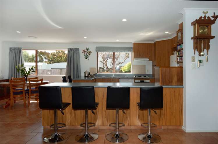 235 Redwood Street Witherlea_5