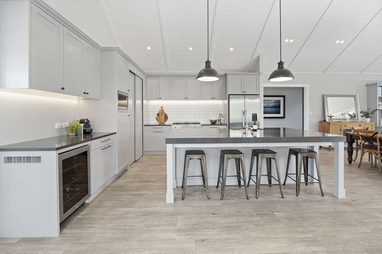 56 Weatherly Drive Beachlands_15