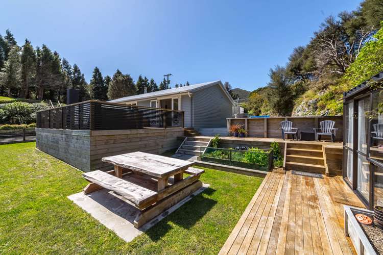 766 State Highway 2 Featherston_14