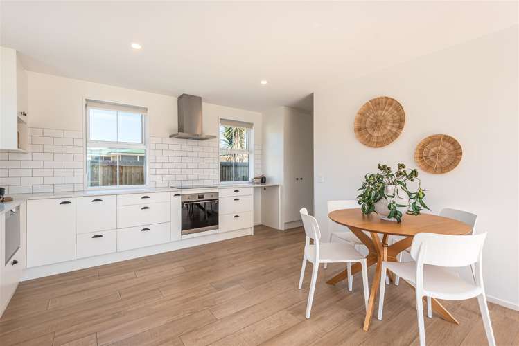 1/63 Hills Road Edgeware_10