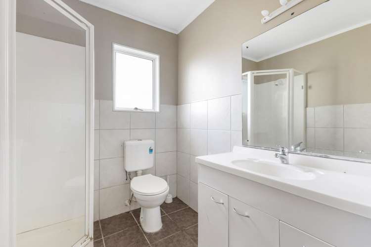 18 Greenmeadows Avenue Manurewa East_15