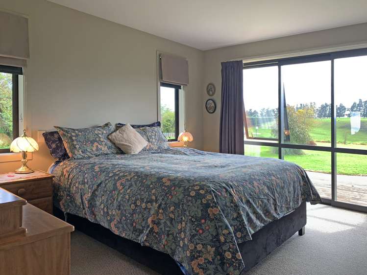 2035 Hillfoot Road Catlins Surrounds_5