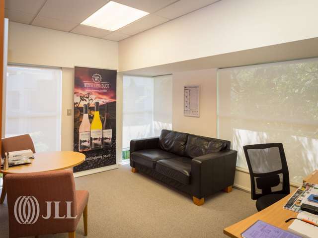 Unit 4/49 Sir William Pickering Drive Burnside_4
