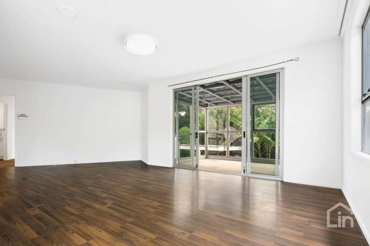 49 Castleton Street Birkdale_7