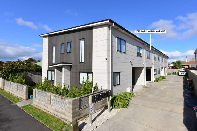 Near Waikato University, 4 bedrooms with 4 ensuite