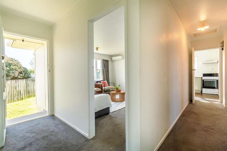 7 Tennyson Drive Owhata_23