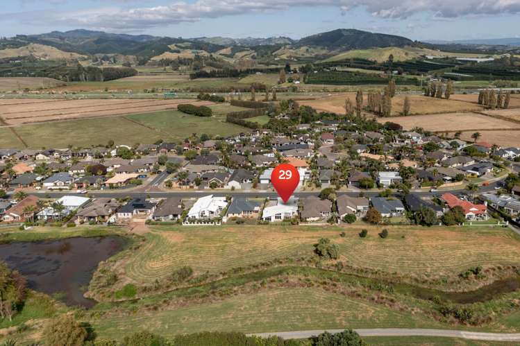 29 Oriental Parade Papamoa_31