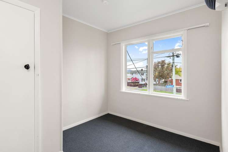 152 Hampshire Street and 1 Brockenhurst Street Aranui_15