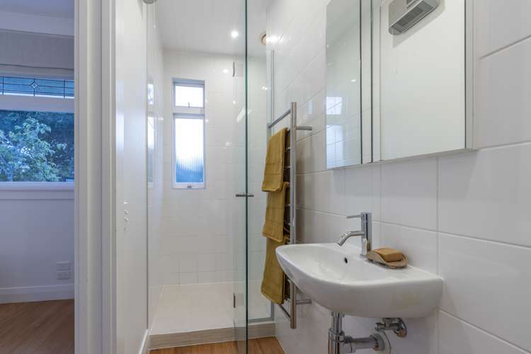 119 Warnock Street Westmere_16