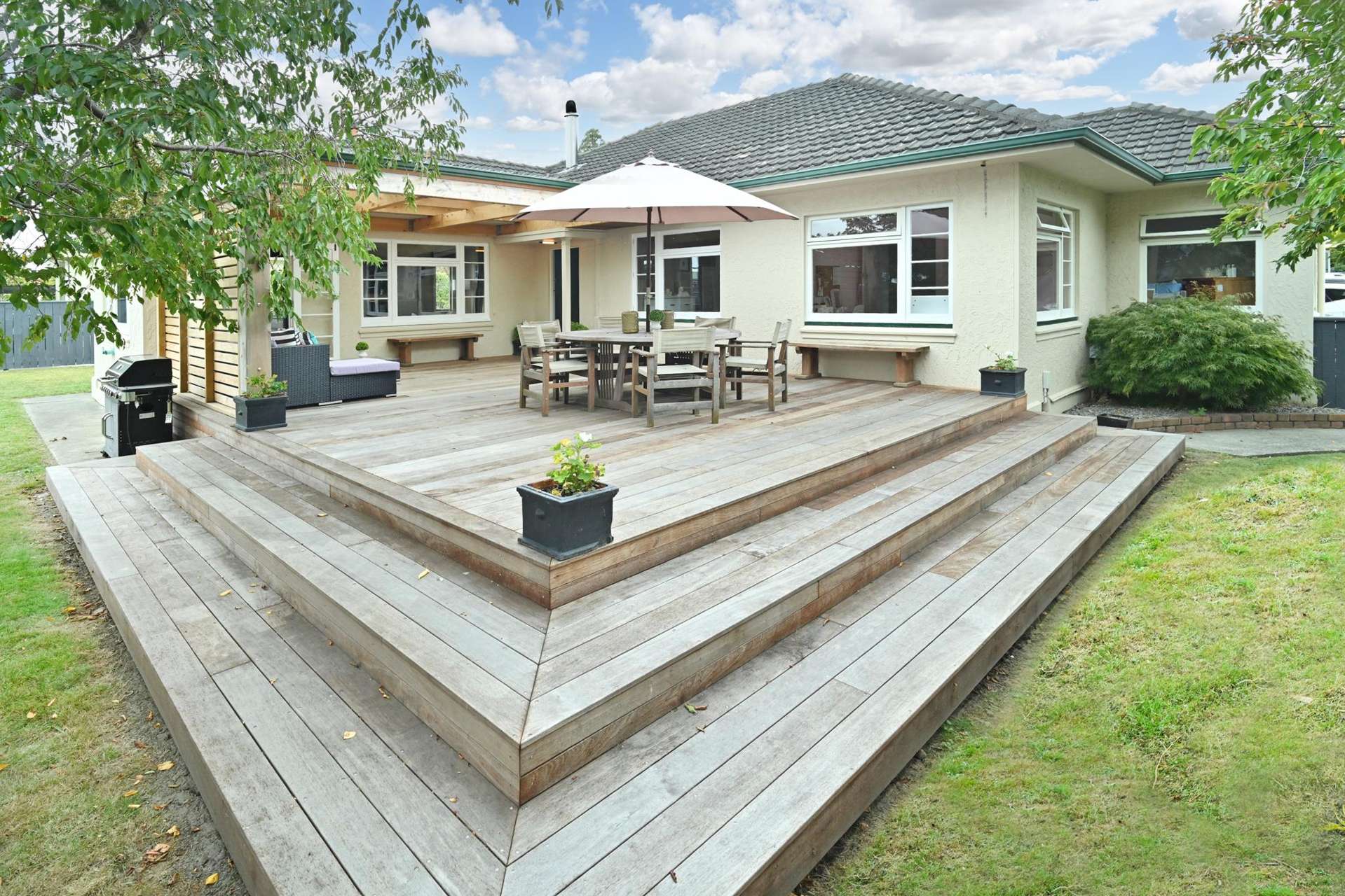 807 Tawa Street Mahora_0