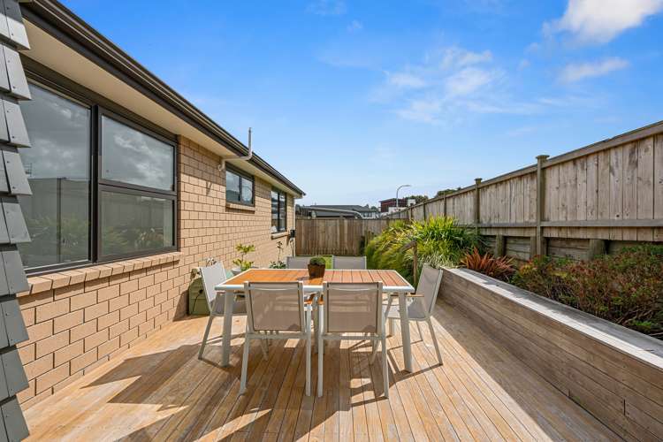 1 Tararua Street Massey_32