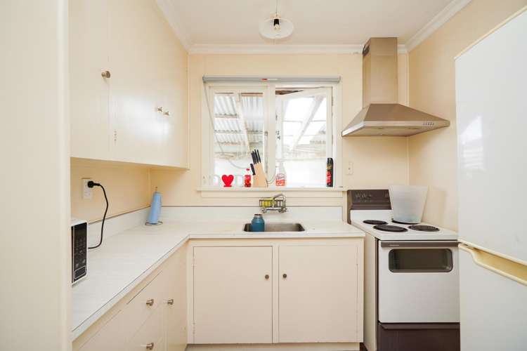 48A-c Beatrice Street Avenal_30