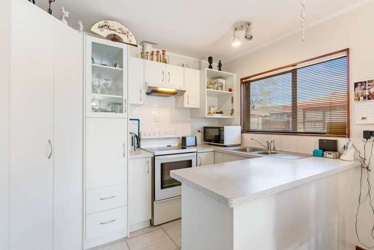 2/30 Rutland Road Mount Wellington_7