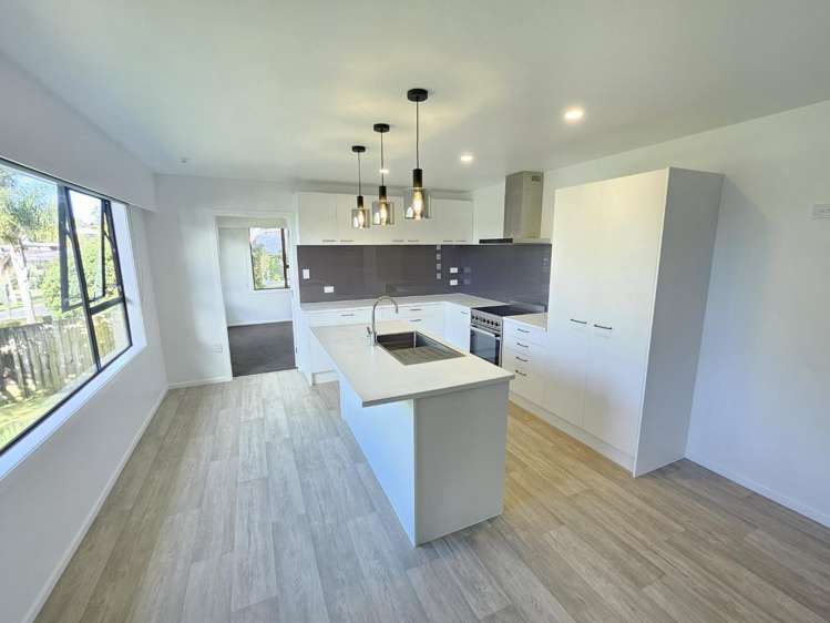 435 Fraser Street 2820_1