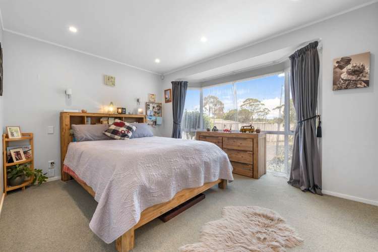 2312 State Highway 16 Helensville_16