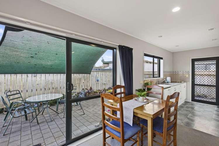 5/13 Cracroft Street Waitara_4