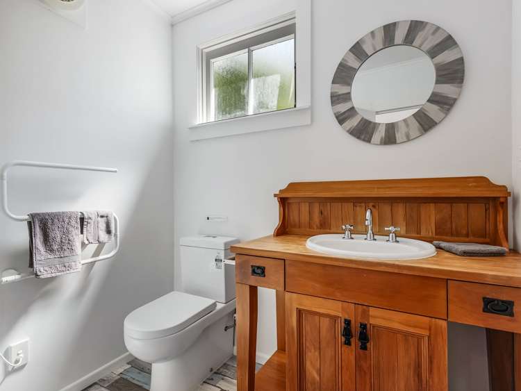 4C Shoal Beach Road Aramoana_17