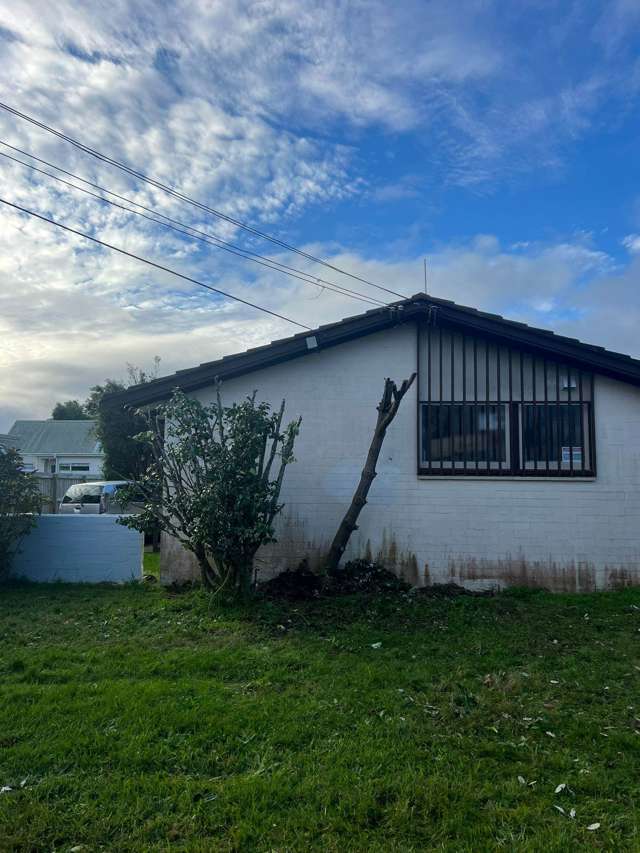 Modern 2-Bedroom Gem in Sandringham