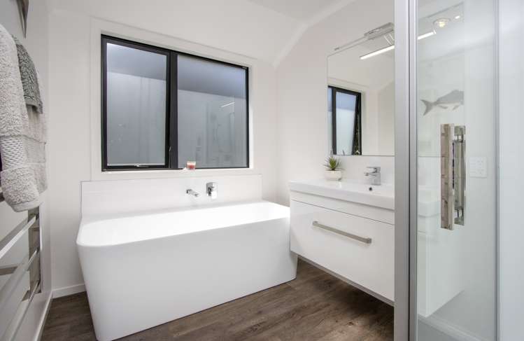 23 Resolution Place Richmond_16