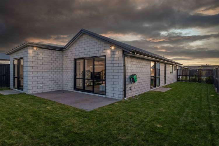 16 Trewern Avenue Chartwell_14