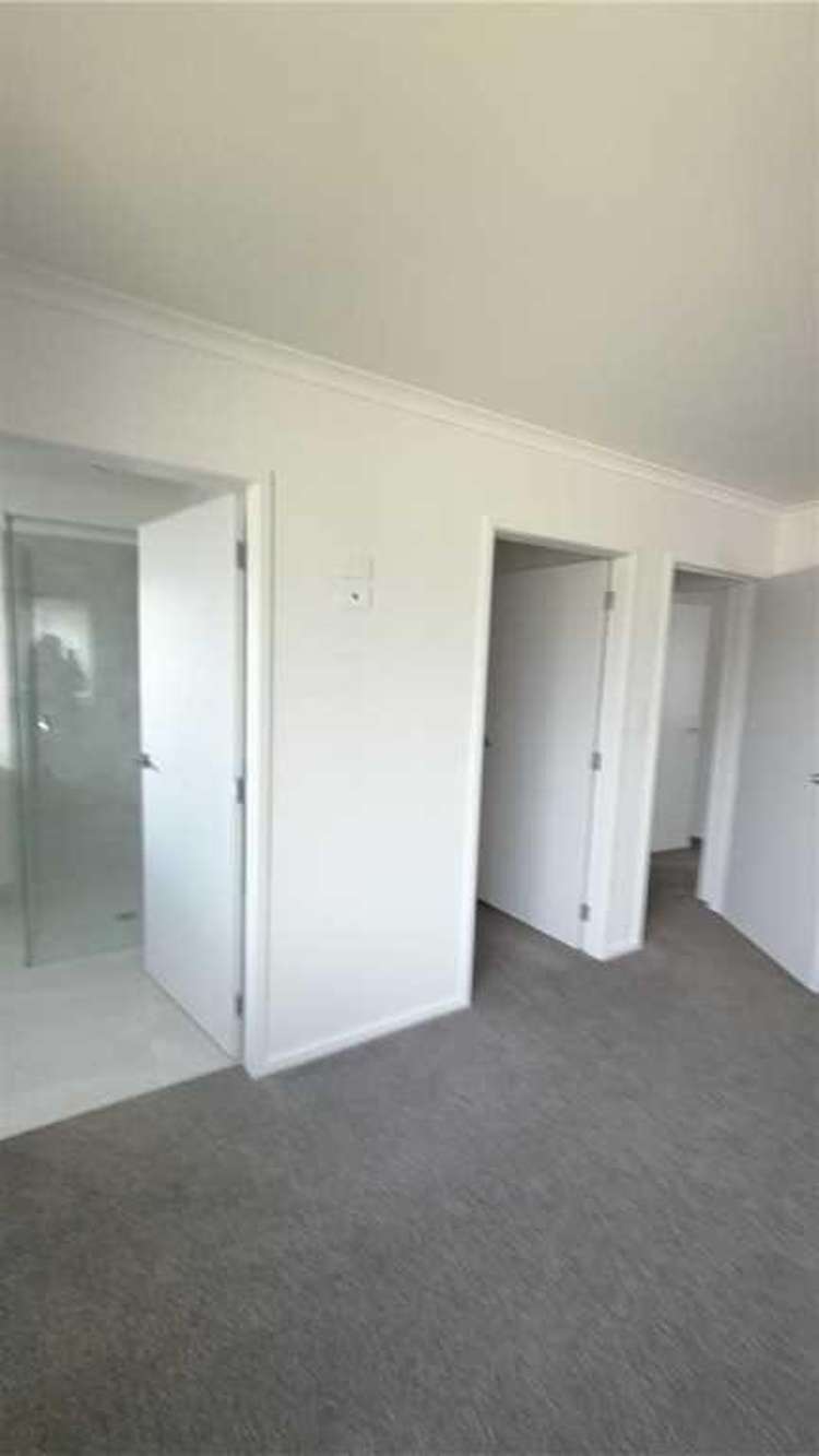 12 Kahukaka Road 2010_4