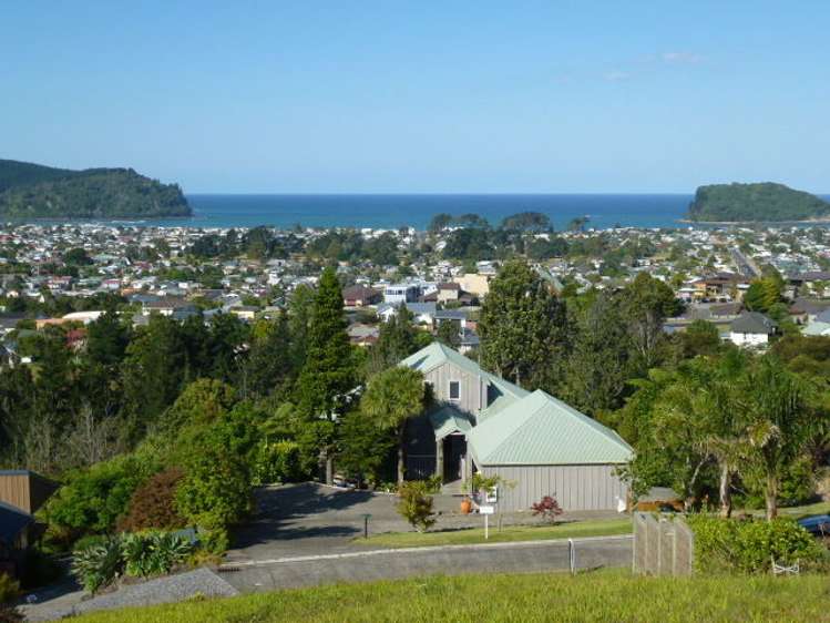 131 Pacific View Drive Whangamata_0
