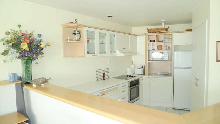 6/18 Takitimu Street Orakei_5