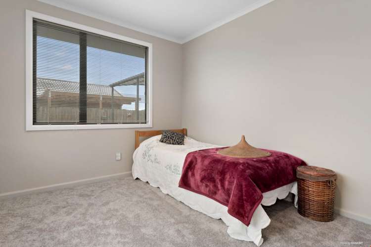 36 Ploughmans Avenue Pukekohe_10