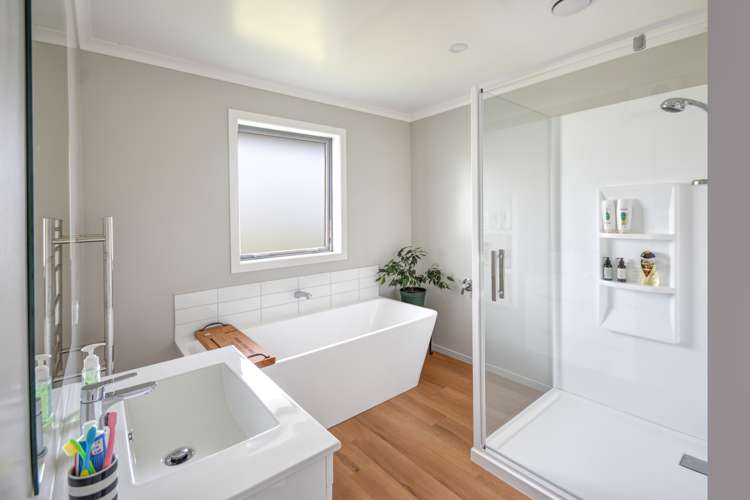 23 Constitution Avenue Milton_11