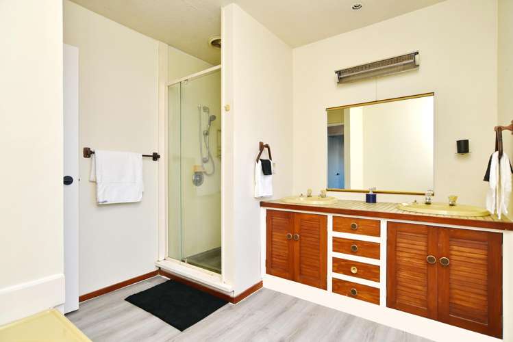 5 Cavendish Road Casebrook_13