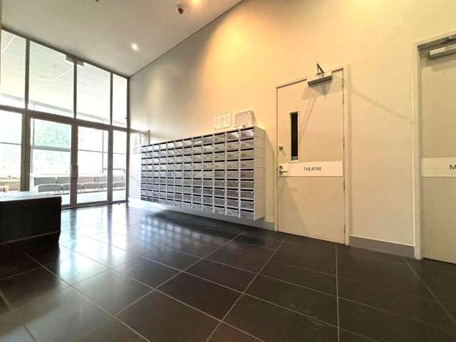 506/37 Symonds Street City Centre_4