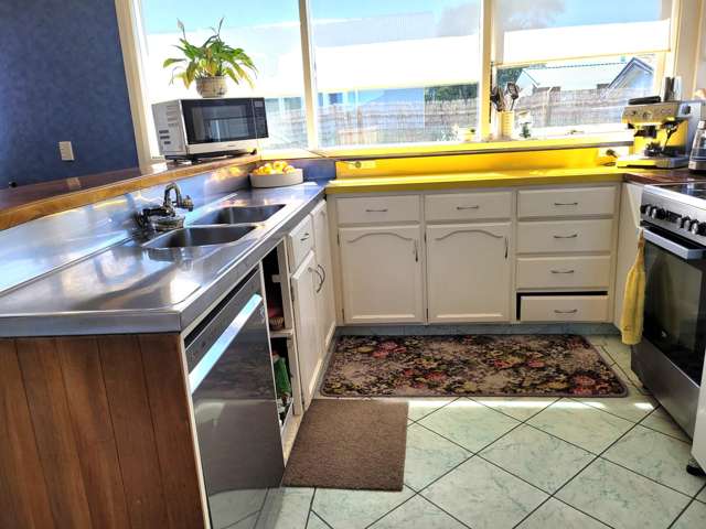 36 Rolleston Street Hokitika_3