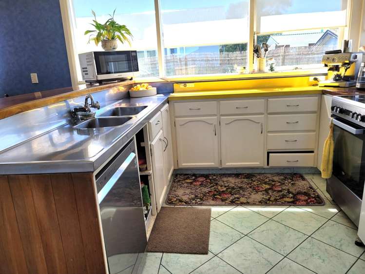 36 Rolleston Street Hokitika_3