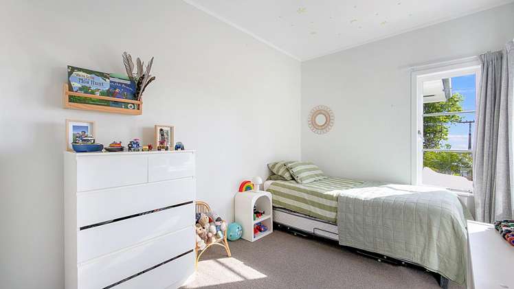 304 The Terrace Thames_16