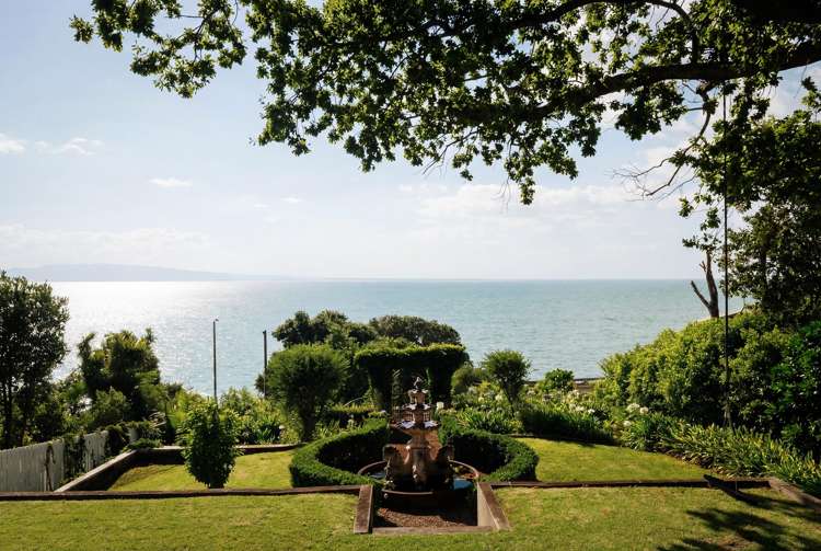 270 Thames Coast Road Thornton Bay_1