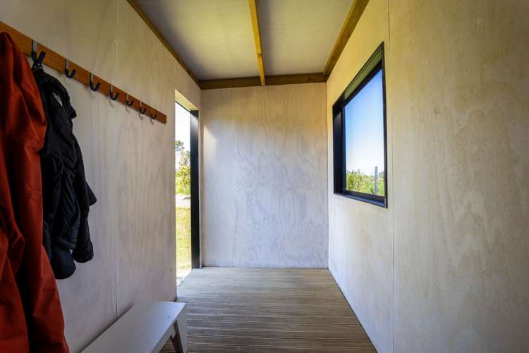 31 Kaihihi Road Okato_23