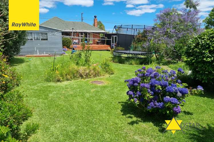 111 Flanshaw Road Te Atatu South_21