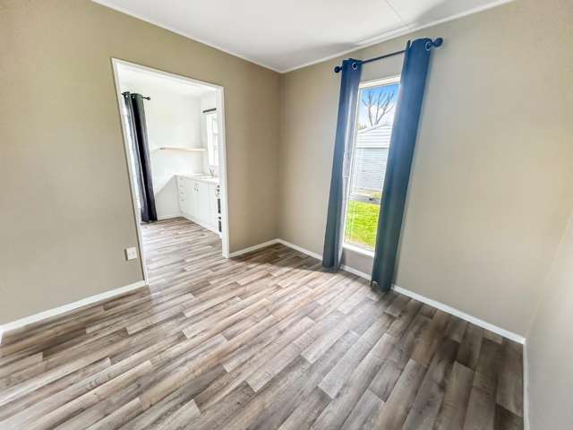20 Strathmore Avenue 10516_2
