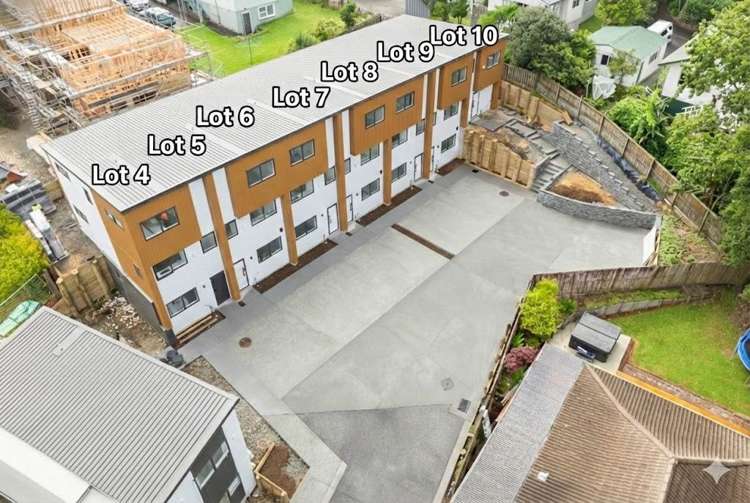 6&8 Embassy Place Glenfield_2