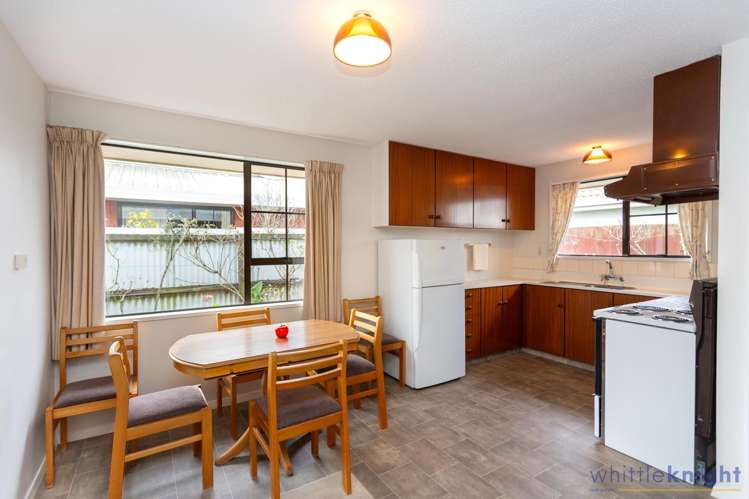 3/7 Peverel Street_3
