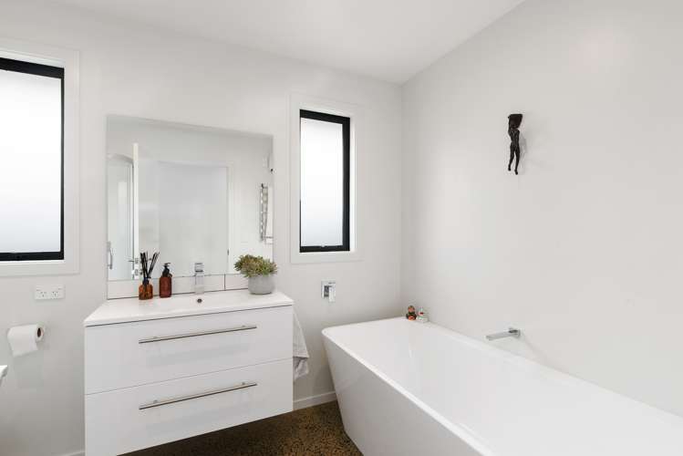 85 Strauss Drive Rolleston_10