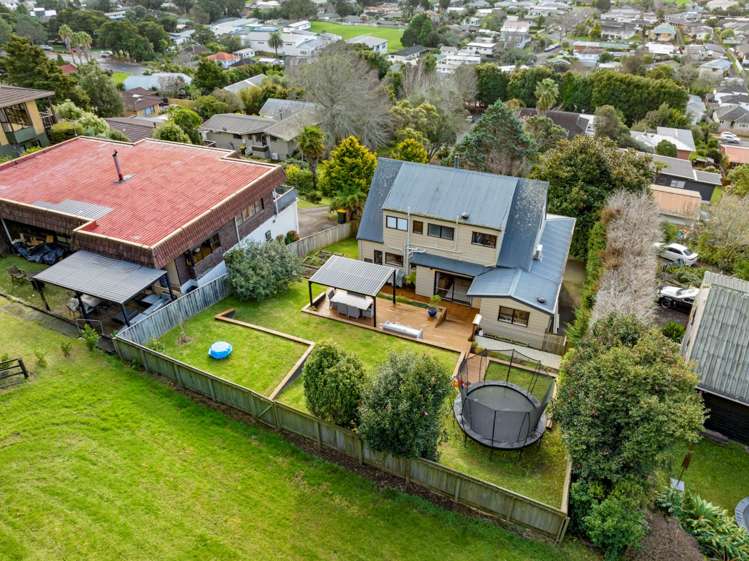 5 Cromwell Place Pukekohe_26