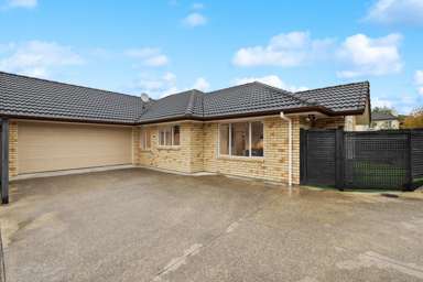 58 Lough Bourne Drive_4