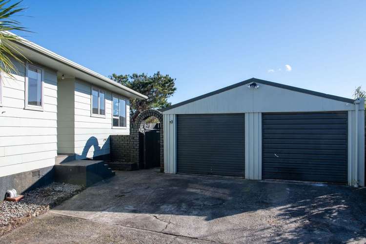 41 Outram Grove Kelson_3