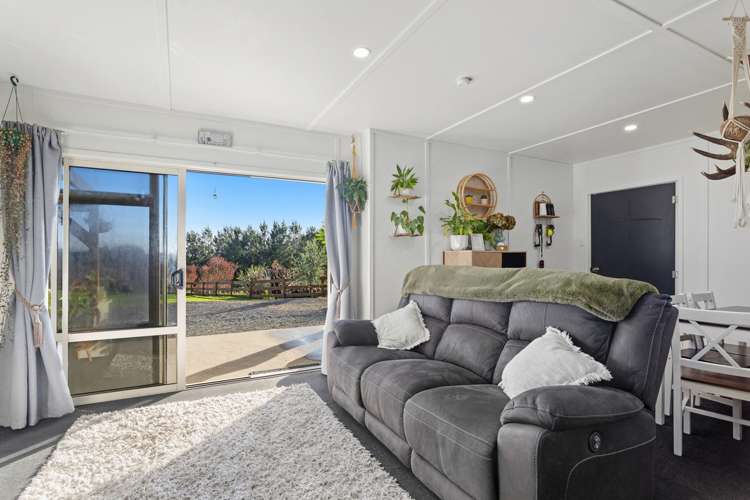 1377G Manawahe Road_3