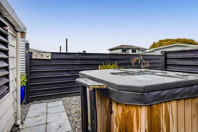 221A South Road Hawera_17