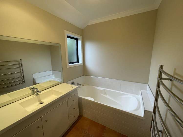 5 Catlins Glen Aotea_16