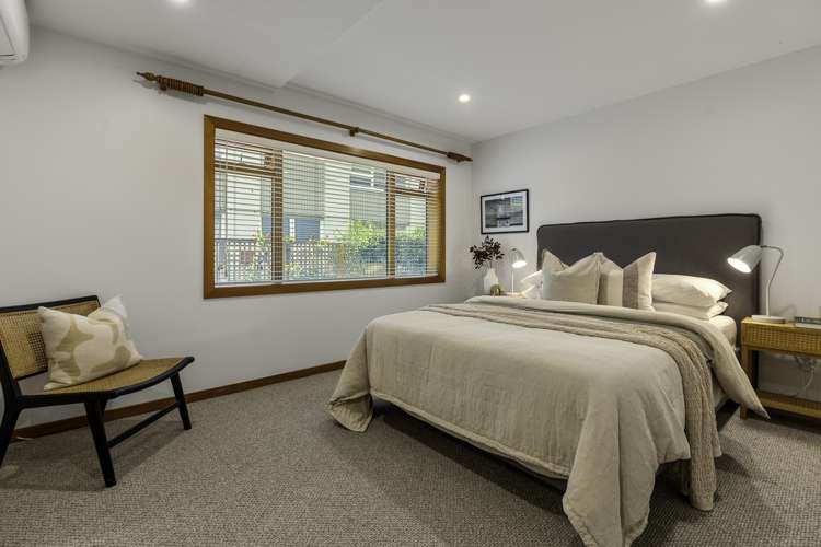 1/22 Queens Parade Devonport_35